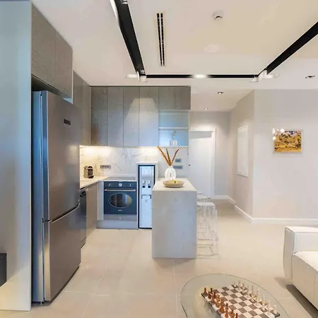 Hotel Caresse, A Luxury Collection Residences 4+1 *
